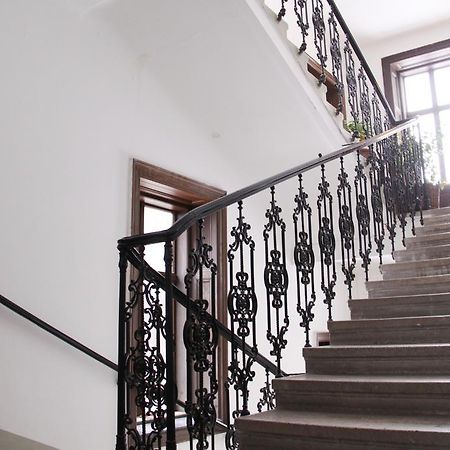 Checkvienna - Edelhof Apartments Buitenkant foto