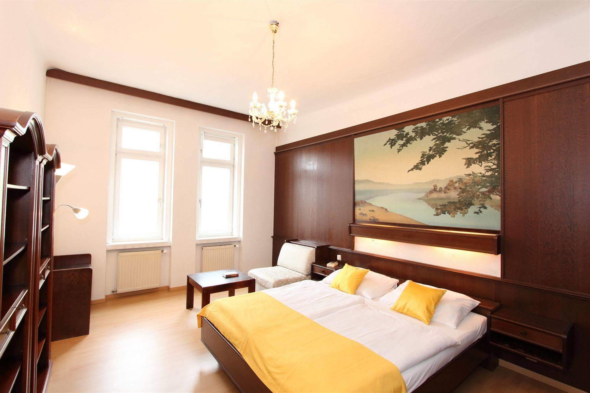 Checkvienna - Edelhof Apartments Buitenkant foto