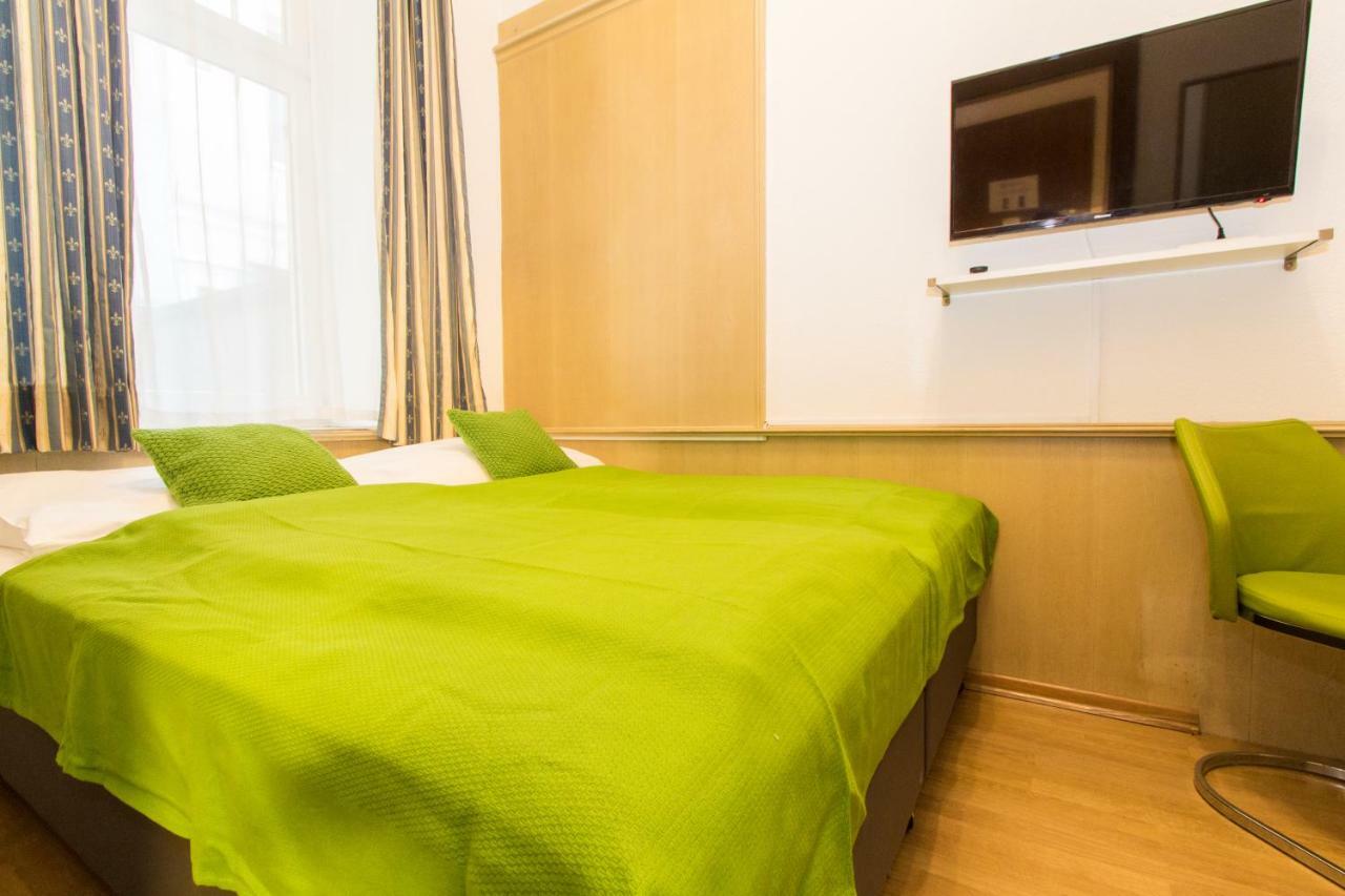Checkvienna - Edelhof Apartments Buitenkant foto